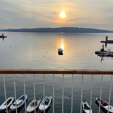 Apartment Sun&Sea, Senj, Prvi Red Do Mora Senj  Exterior photo