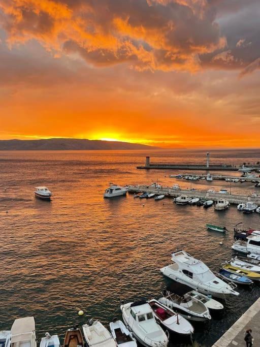 Apartment Sun&Sea, Senj, Prvi Red Do Mora Senj  Exterior photo