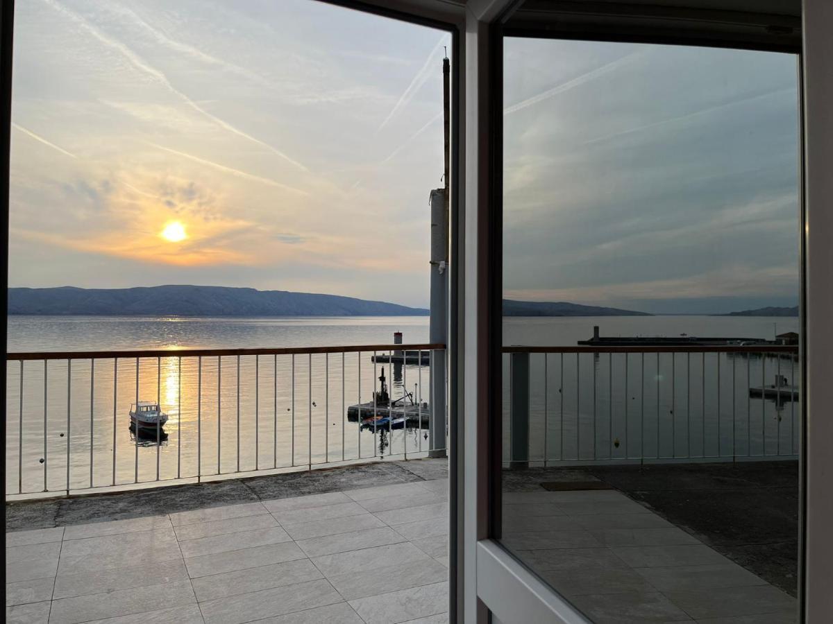 Apartment Sun&Sea, Senj, Prvi Red Do Mora Senj  Exterior photo