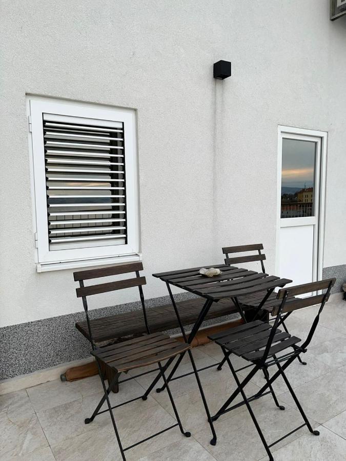 Apartment Sun&Sea, Senj, Prvi Red Do Mora Senj  Exterior photo